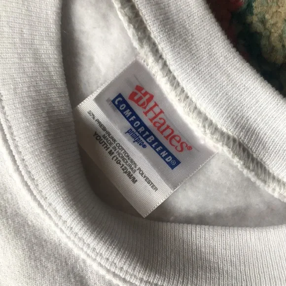 🧜🏼‍♀️3 for $15 item!🧜🏼‍♀️ Hanes white pullover - Picture 2 of 2